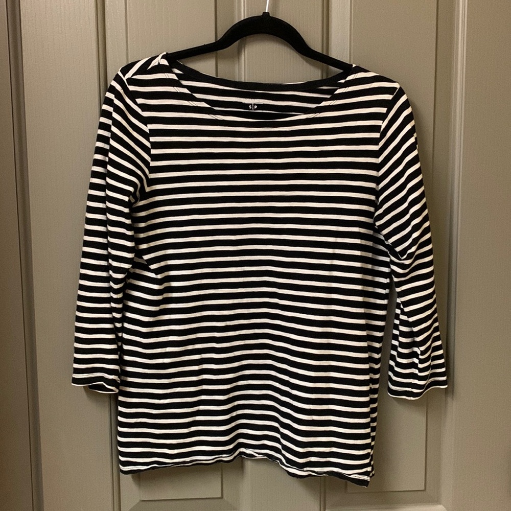 Old Navy Stripped Shrit